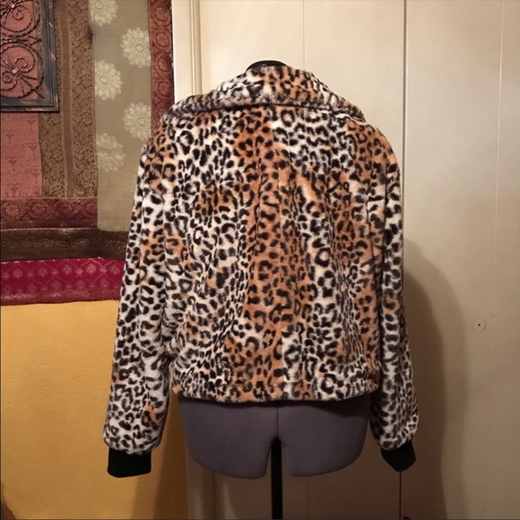 Leopard print bomber jacket - Picture 2 of 4